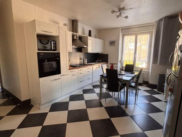 Appartement 4 pièces à Longuyon FR