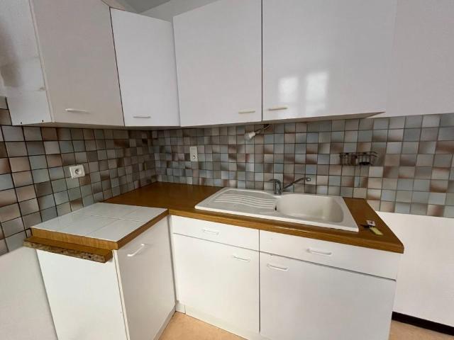 Appartement 4 pièces, à louer à Mende 48000