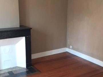 Appartement 4 pièces à louer à QUEULEU