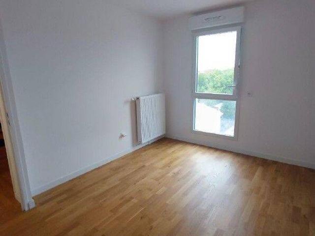 Appartement 4 pièces À Louer