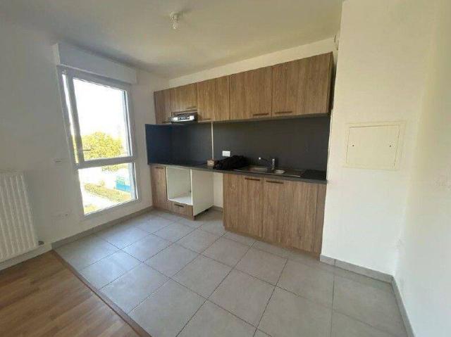 Appartement 4 pièces À Louer