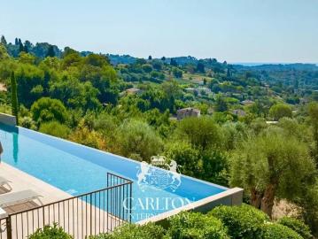 Appartement 4 pièces à pied du village de Saint Paul de Vence