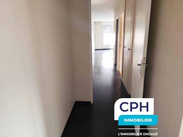 Appartement 4 pièces à vendre à Cergy Emplacement privilégié
