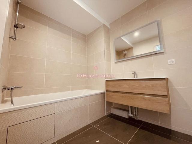 Appartement 4 pièces avec balcon