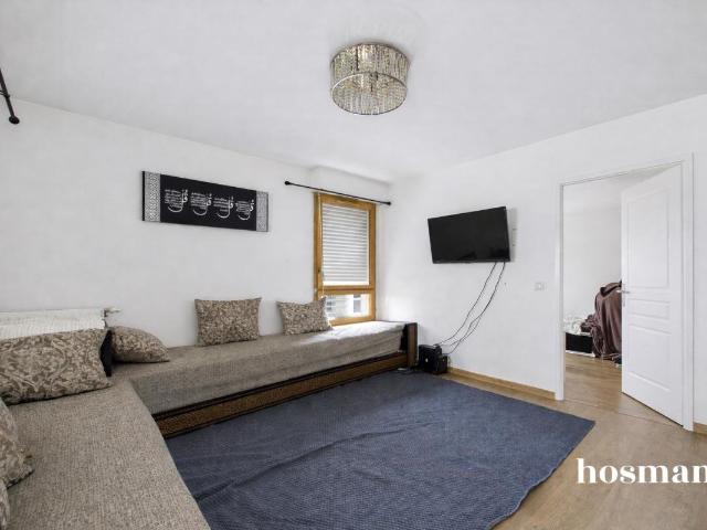 Appartement 4 pièces avec balcon DPE C Parking inclus. 84m² Saint Denis