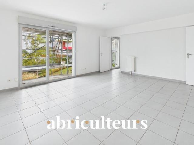 Appartement 4 pièces avec balcon et garage en vente bd du Te. 78m² Saint Herblain