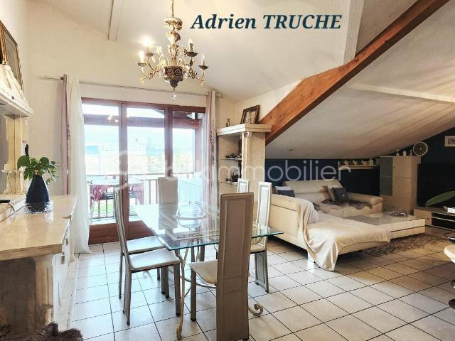 Appartement 4 pièces avec balcon + garage + parkings