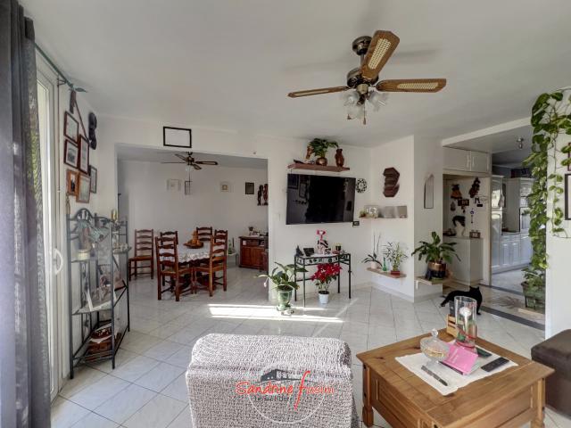 APPARTEMENT 4 PIECES AVEC CAVE VENDU EN VIAGER OCCUPE SUR 2 TETES
