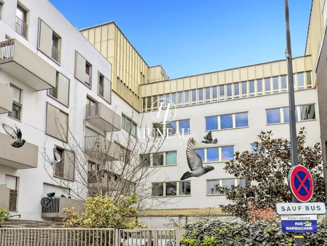 APPARTEMENT 4 PIÈCES AVEC GRAND BALCON ET PLACE DE PARKING