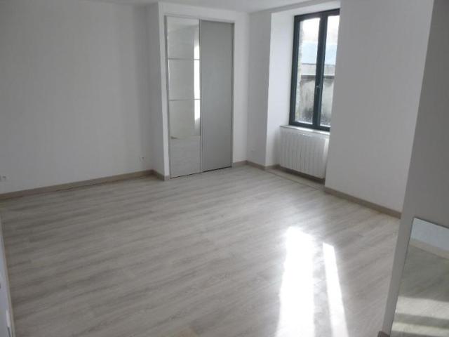 APPARTEMENT MEUBLE 4 PIECES CHERBOURG CENTRE DISPONIBLE LE 1ER SEPTEMBRE 2026