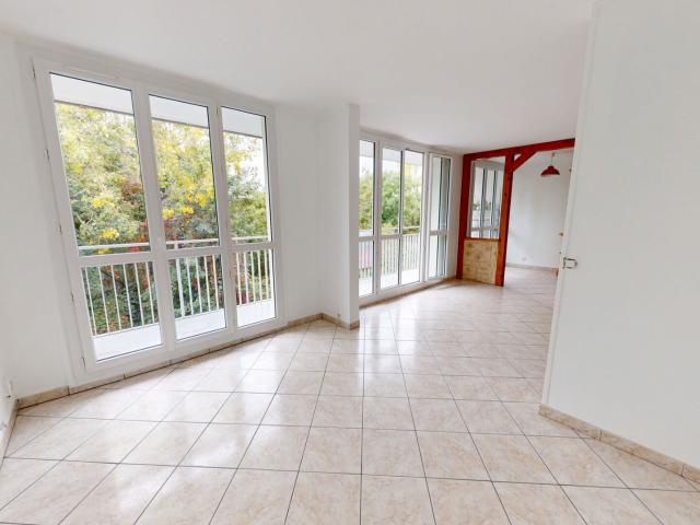 Appartement 4 pièces Chilly Mazarin 81.67m² 1190€ à louer