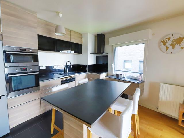 Appartement 4 pièces Colombes 75.00m² 1665€ à louer l'Adresse