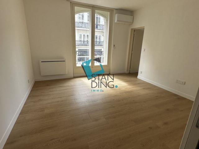 Appartement 4 pièces — Cuisine US, rue des Ponts de Comines — 59000 Lille — 1er étage
