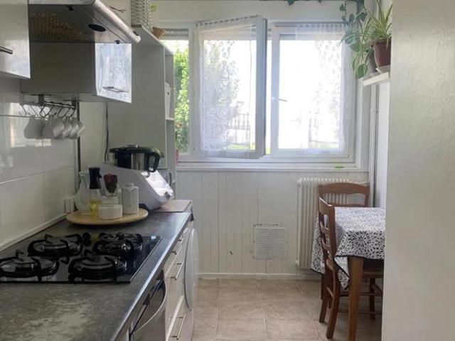 Appartement 4 pièces de 68 m² en vente à Romilly sur Seine