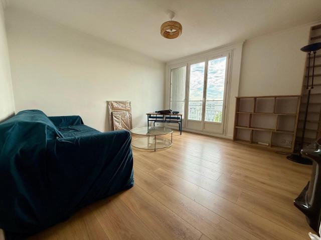 Appartement 4 pièces de 74m² à Reze
