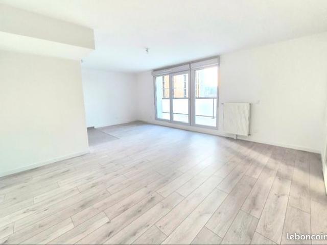 Appartement 4 pièces de 84m² immeuble neuf