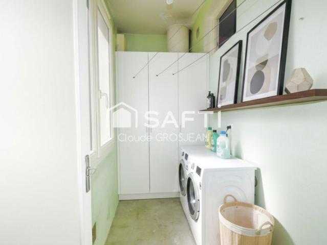 Appartement 4 Pièces de 91m² avec balcon,parking et cave