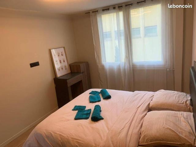 Appartement 4 pièces de 96 m² entièrement meublé et équipé – Balcon – Valence Sud