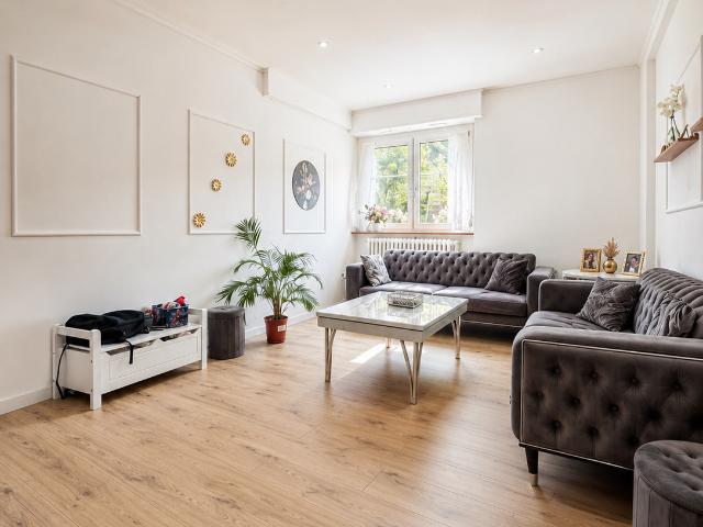 Appartement 4 pièces de 112 m2 avec jardin sur les hauteurs