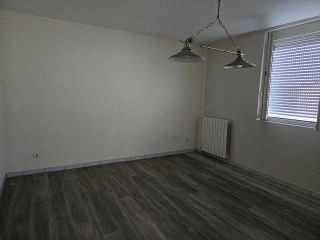 Appartement 4 pièces Le Sequestre 146.00m² 800€ à louer l'Adresse