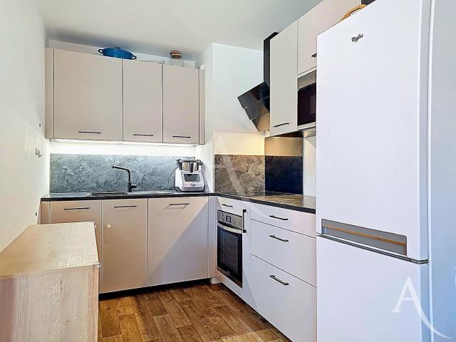 Appartement 4 pièces Mantes la Ville 74.80m² 1380€ à louer l'Adresse