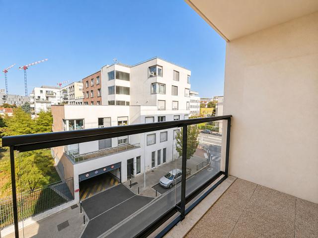 Appartement 4 pièces Nanterre 73.86m² 1800€ à louer l'Adresse