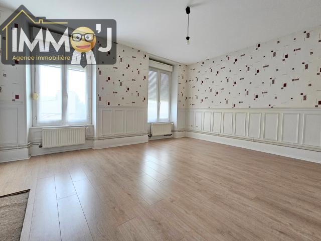 Appartement 4 pièces NEUVES MAISONS