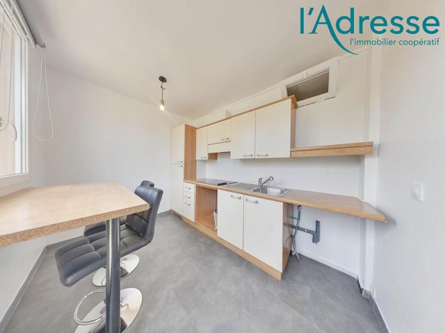 Appartement 4 pièces Noisy le Grand 64.00m² 1200€ à louer l'Adresse