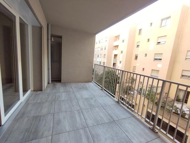 Appartement 4 pièces + places de parking Marseille 13006
