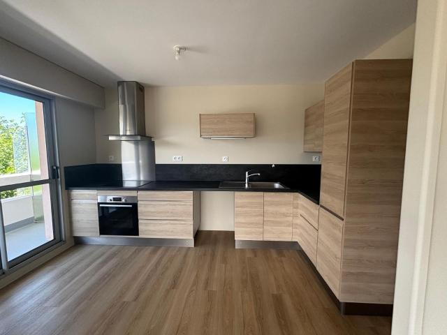 APPARTEMENT 4 PIECES QUARTIER PASTEUR DISPONIBLE DE SUITE