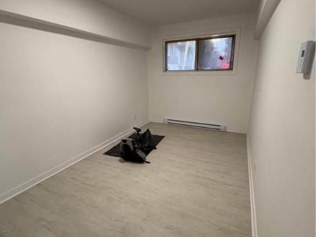 Appartement 4 ½ rénové à Saint Léonard