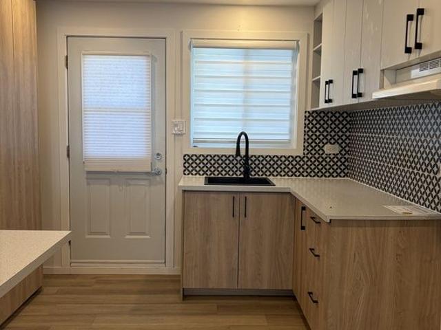 Appartement 4 1/2 à Louer