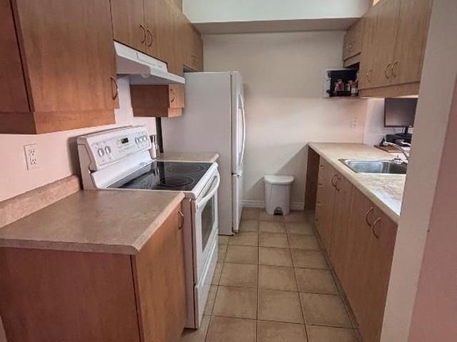Appartement 4 1/2 à louer