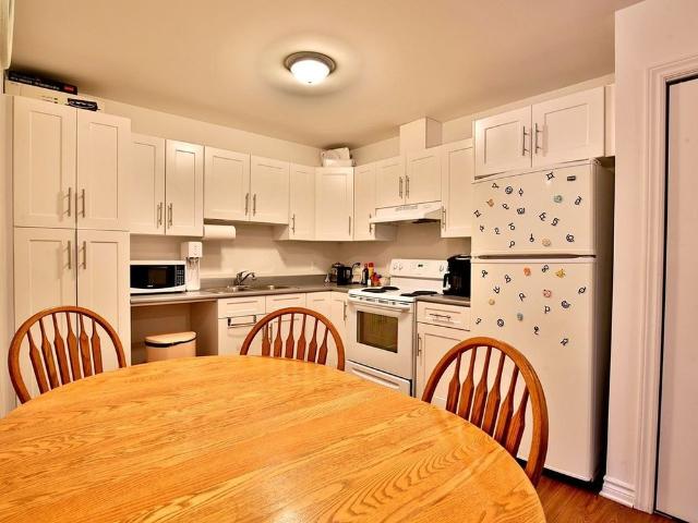Appartement 4 1/2 à Louer