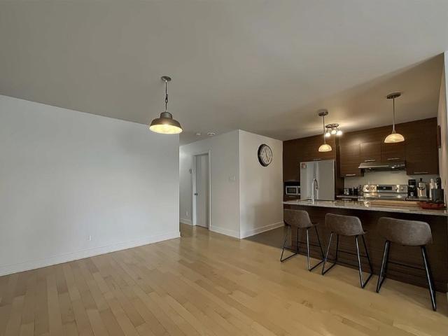 Appartement 4 1/2 à Louer