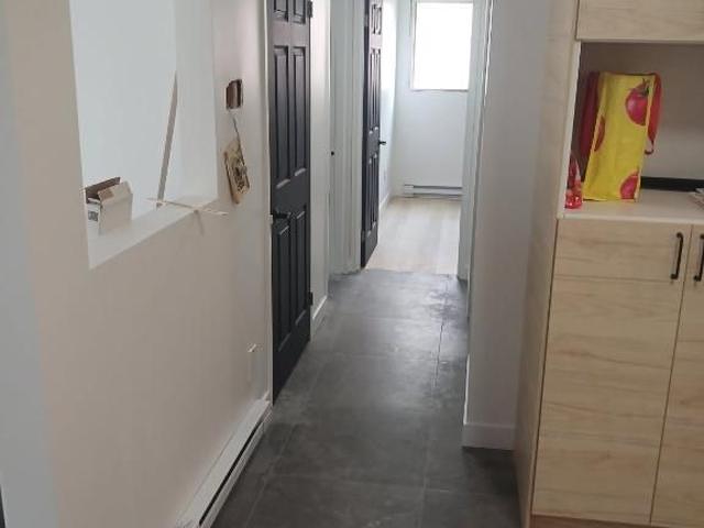 Appartement 4 1/2 à louer à Granby