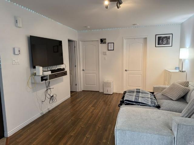 Appartement 4 1/2 Cession De Bail
