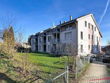 Appartement 4.5 pièces au 2ème étage à Onnens