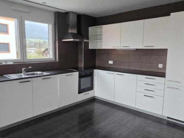 Appartement 4,5 pièces de 107 m2 au 2ème étage avec ascenseur