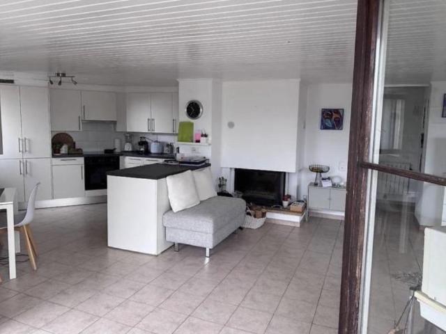 Appartement 4,5 pièces en attique situé dans le quartier de Saint Gervais