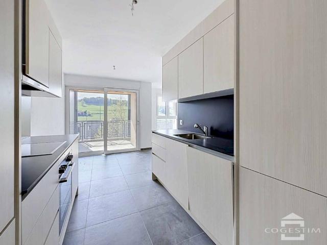 APPARTEMENT 4.5 PIÈCES — EN ACHAT LOCATION