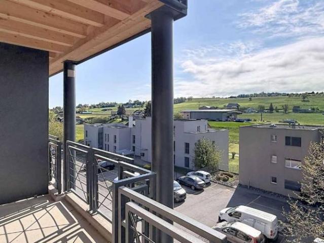 APPARTEMENT 4.5 PIÈCES — EN ACHAT LOCATION