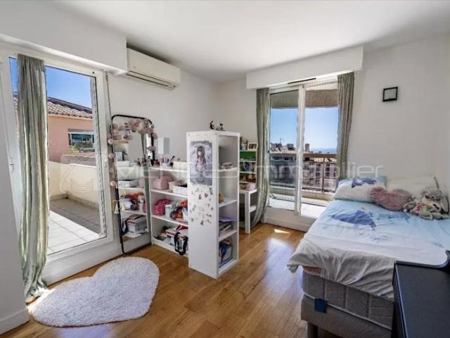 APPARTEMENT 4P VILLEFRANCHE SUR MER