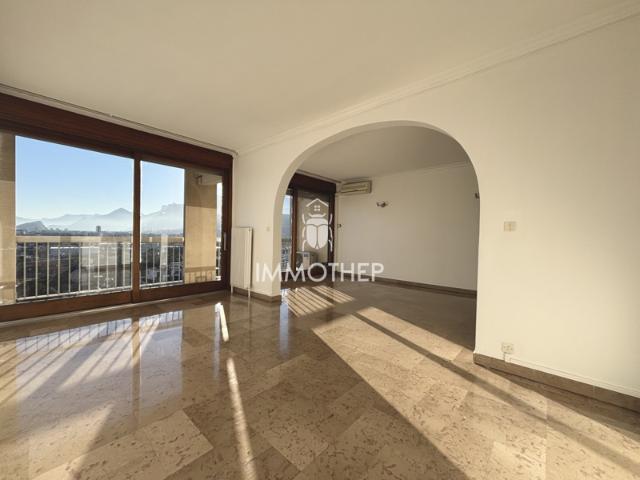 APPARTEMENT 4P+C