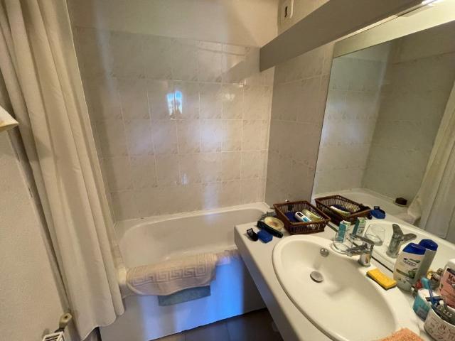 Appartement 53.5 m² 2 Pièces Les Angles 30133