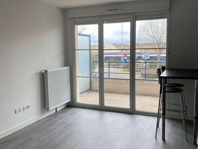 Appartement 50m2, bon état à proximité de la Gare