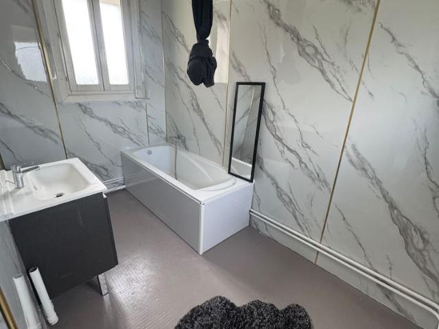 Appartement 50m2 refait à neuf Livry Gargan