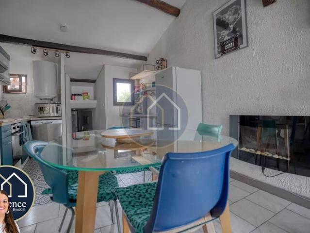 APPARTEMENT 51 M² – 2 CHAMBRES – DERNIER ÉTAGE – CŒUR DE VILLE DE NOGENT LE ROI