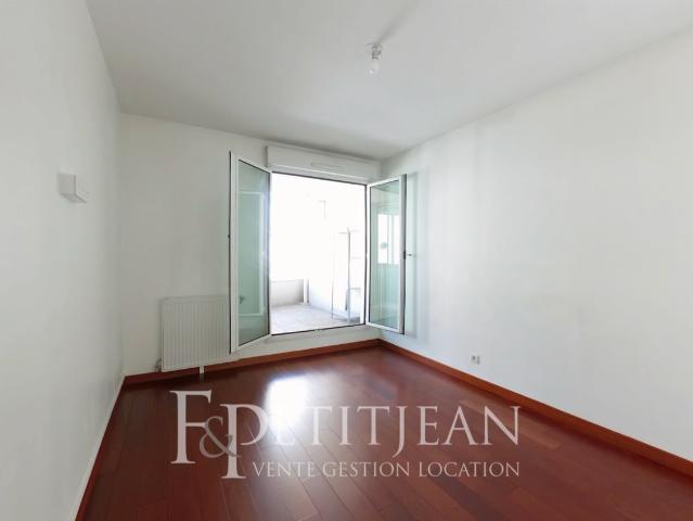 Appartement 55.6 m² 2 Pièces Malakoff 92240