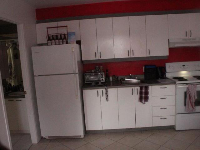 Appartement 5650 Donais au Premier Plancher